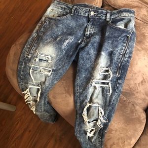 Rue 21 ripped jeans